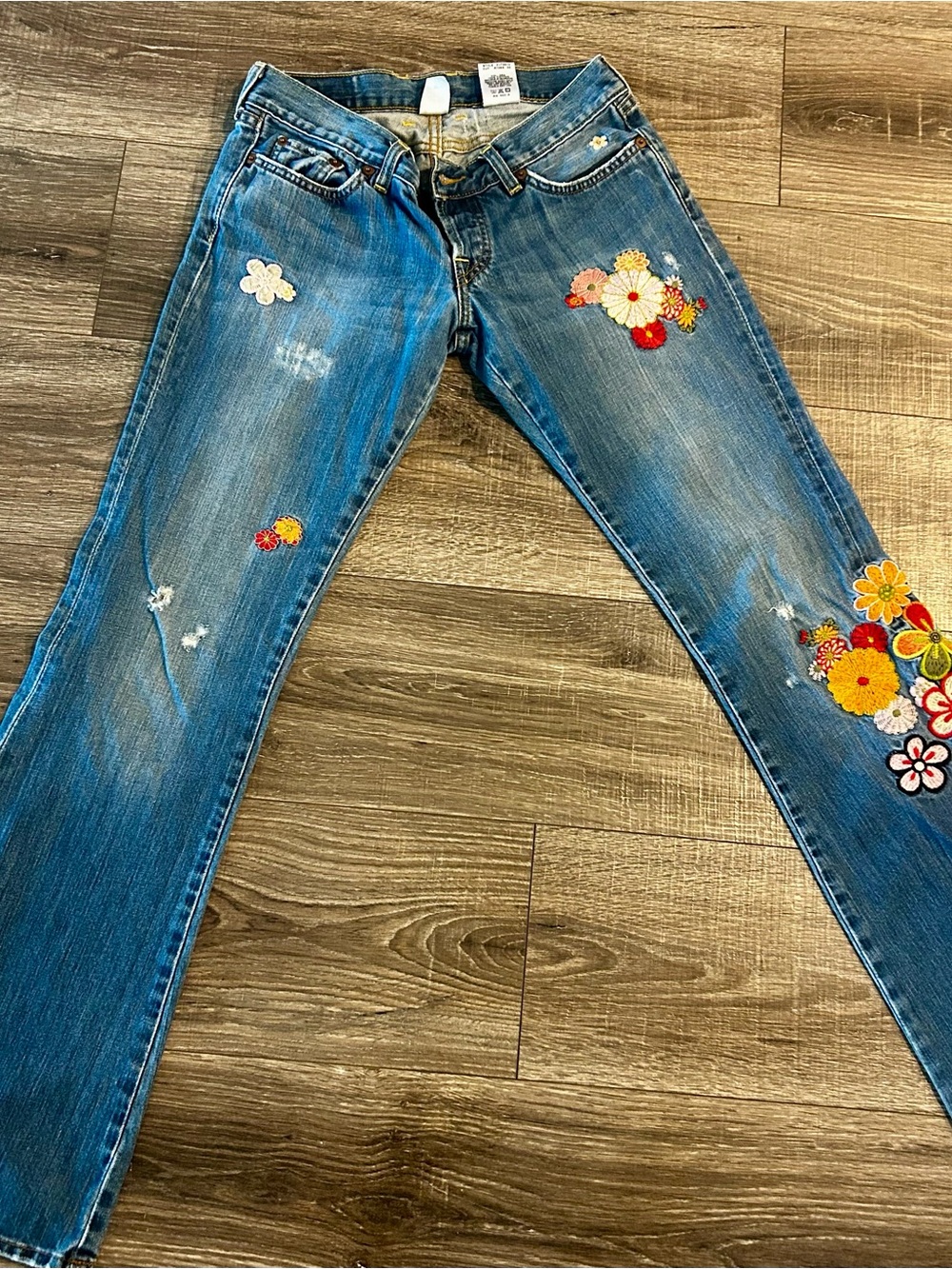 Lucky Brand L’il Maggie Kimono Vintage Jeans with Floral Embroidery